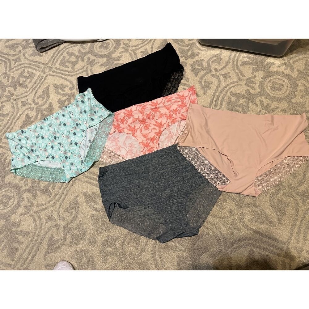 DAISY FUENTES Women's Underwear Set -Floral, Solid, Lace Trim Panties Collection